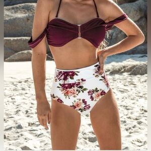 Cupshe Women’s Floral Bikini Bottoms with Burgundy Top / Size M / Brand NWT